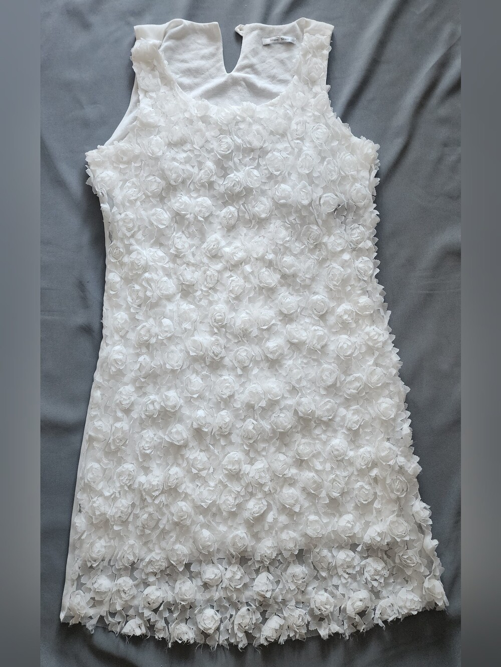 Alison Sheri White 3D Floral Rosette Sleeveless Shift Dress - Size S